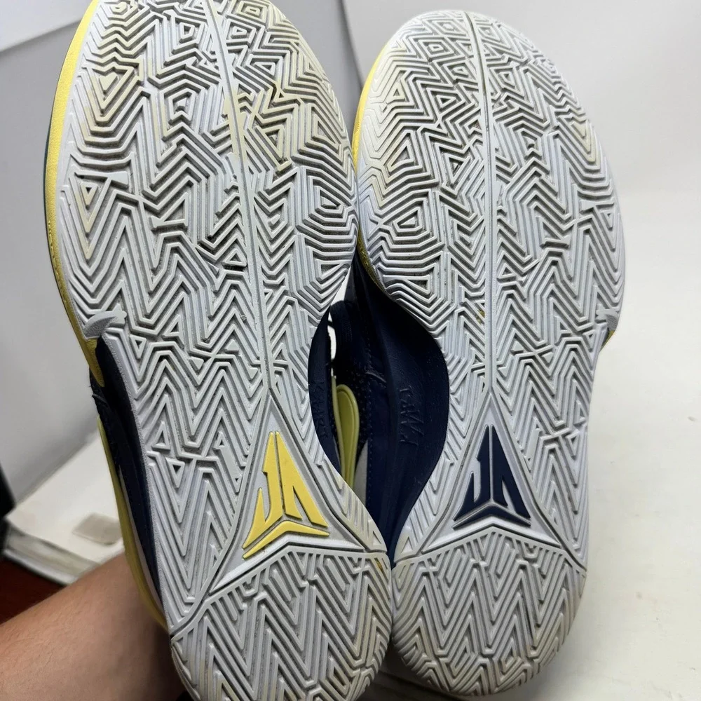 Nike Basketball Shoes Mens 9.5 Ja 1 Midnight Series Navy Yellow EUC FQ4796-402